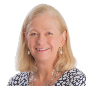 A photo headshot of Dr Alison Green